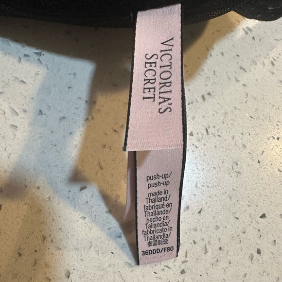 VS 36DDD push up front closure bra - Picture 11 of 15